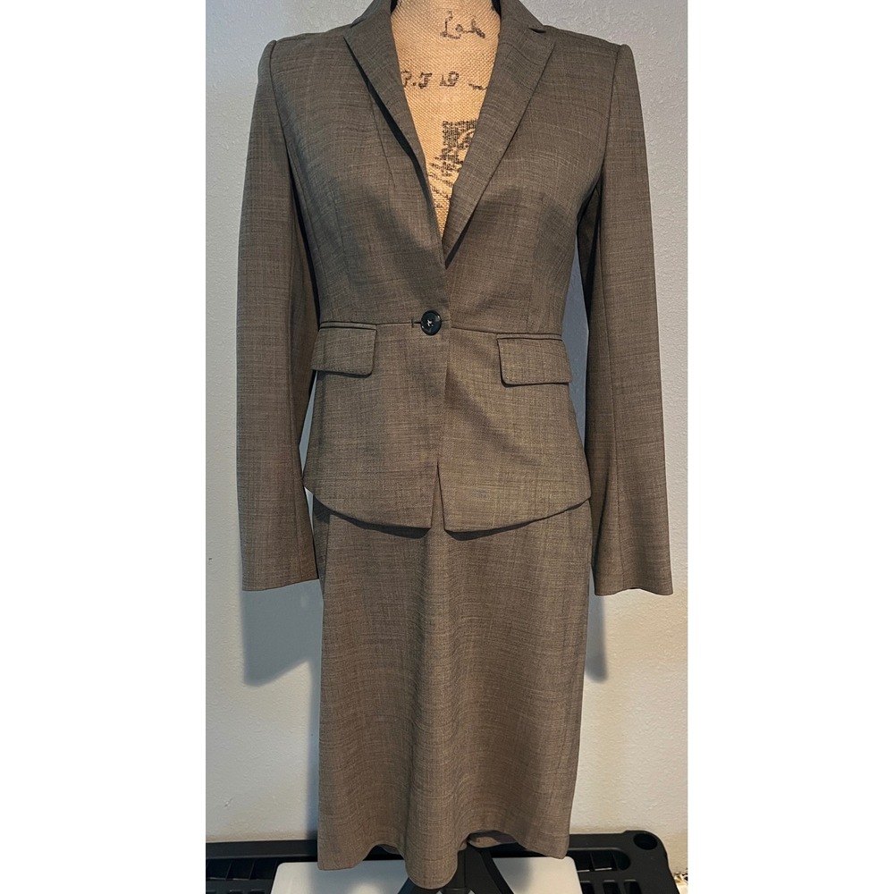 Ann Taylor Gray Textured Single Button Blazer and Pencil Skirt Suit Set 0